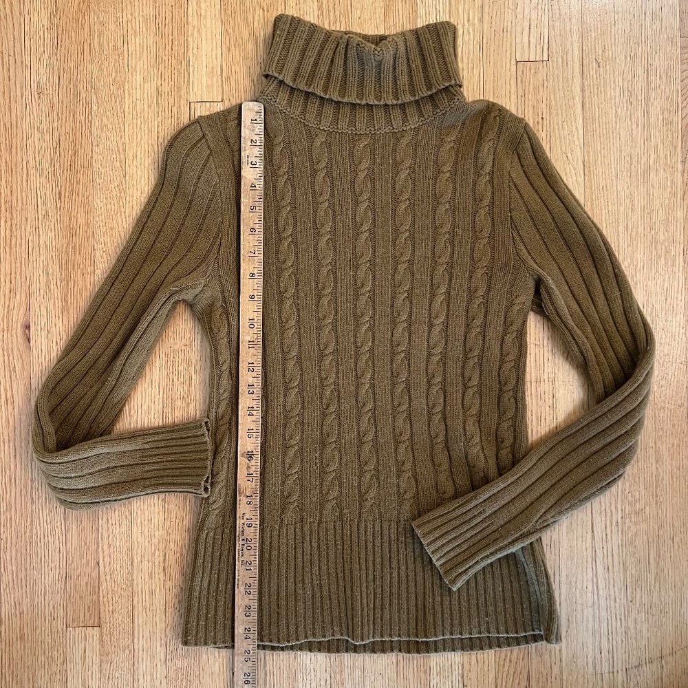 J. Crew Cable Knit Wool Turtleneck Sweater VTG M Oak Brown - Picture 5 of 5